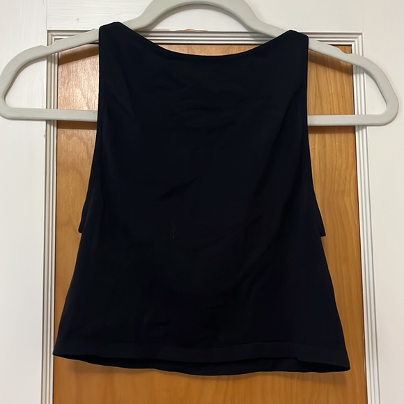 Free People black high neck cropped tank top. Women’s XS/S Stretchy! - Picture 3 of 3